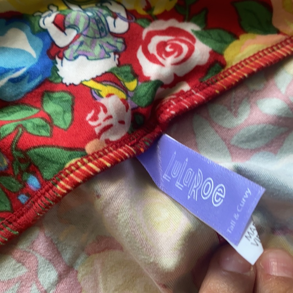 LulaRoe Daisy Duck Leggings - Picture 4 of 5